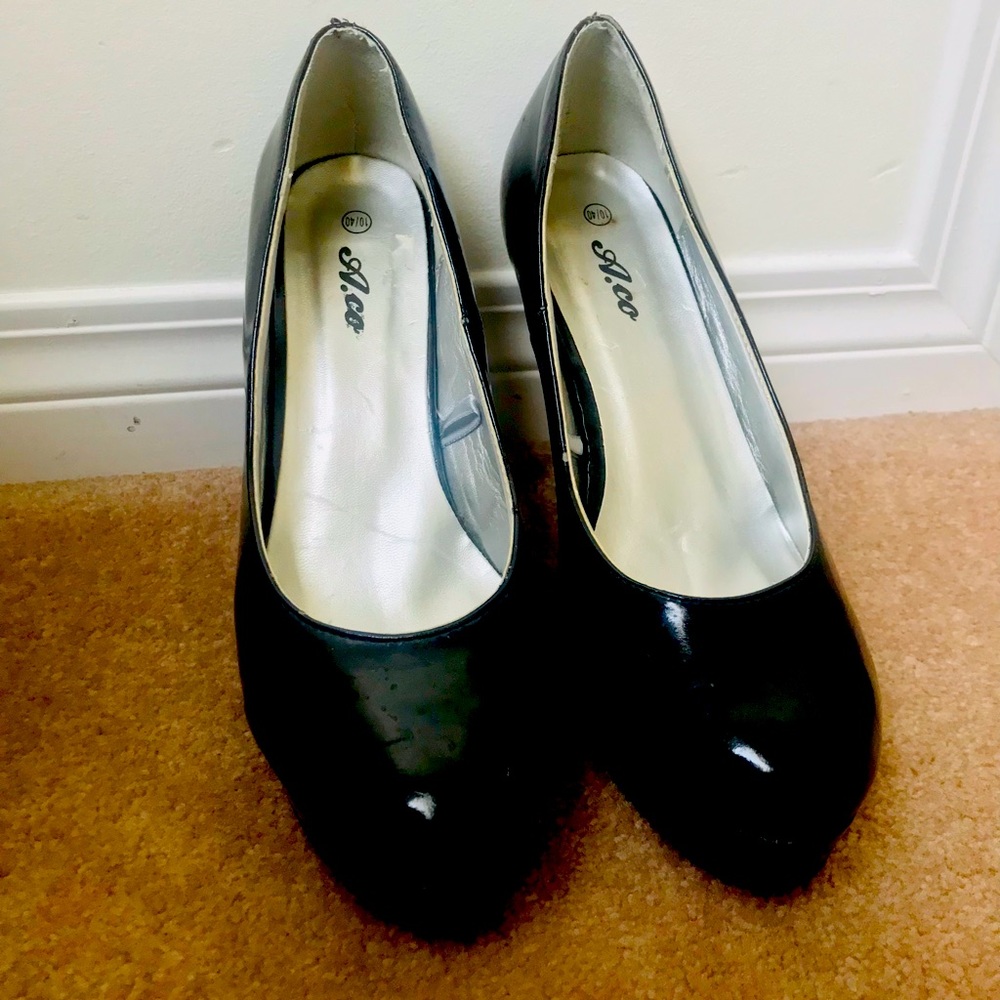 Leather heels